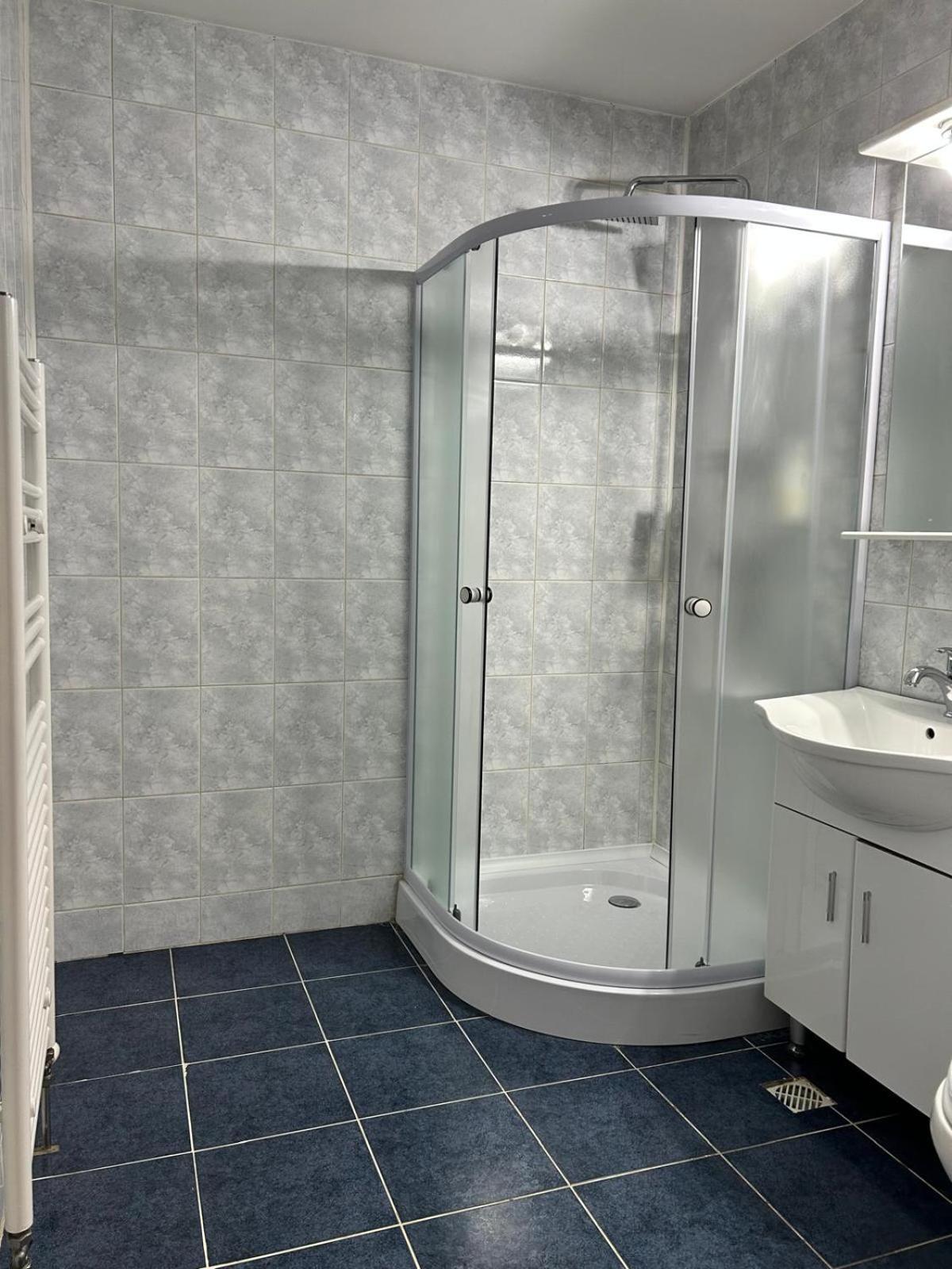 Hotel Bistrita Bacău Екстериор снимка